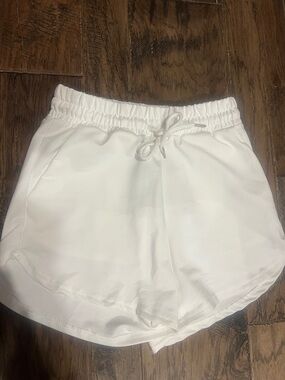 SHEIN White Elastic Waist Athletic Shorts